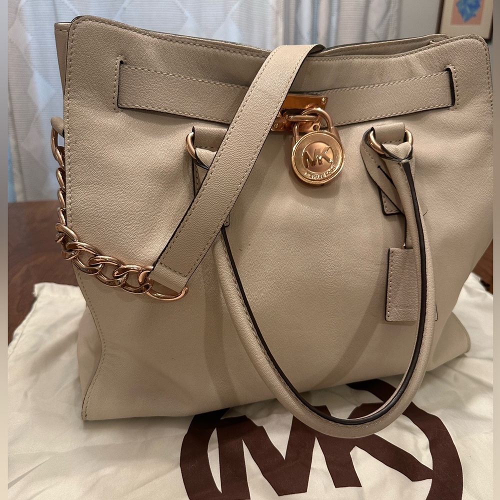 Michael Kors Hamilton Tote in Cream with Rose Gold Hardware